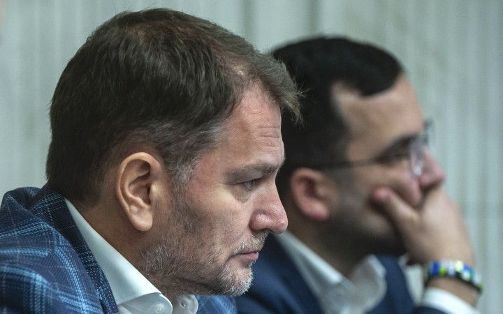 Vykázať ho dal Gašpar za to, že politikov Smeru nazval mafiou
