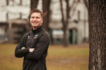 Bez agenta sa mladí Slováci nikam nedostanú, hovorí Košičan Ľuboš Polačko