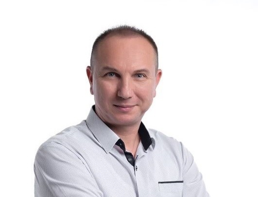 Na&scaron;&iacute;m najv&auml;č&scaron;&iacute;m probl&eacute;mom je lek&aacute;rska gerontokracia, ktor&aacute; odmieta zmeny