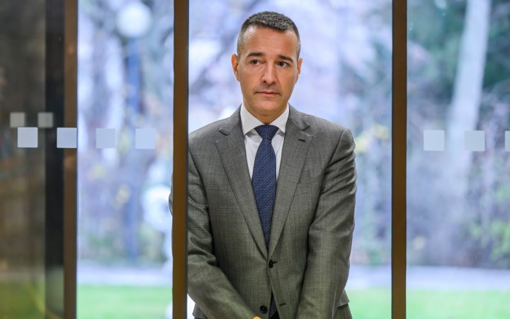 Dochádzku treba vynucovať, vtedy to môže mať pre deti z chudobného prostredia zmysel