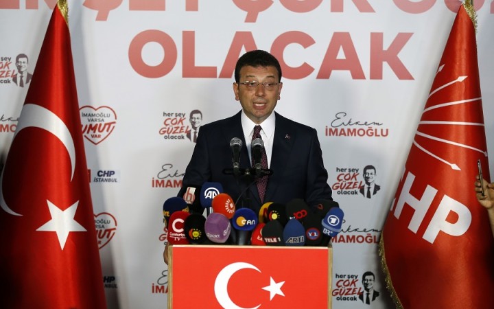 Vládny kandidát priznal porážku v opakovaných voľbách istanbulského starostu