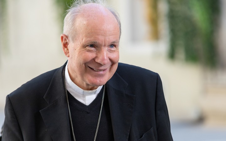 Pápež prijal rezignáciu viedenského arcibiskupa v deň jeho 80. narodenín, nástupca sa ešte vyberá