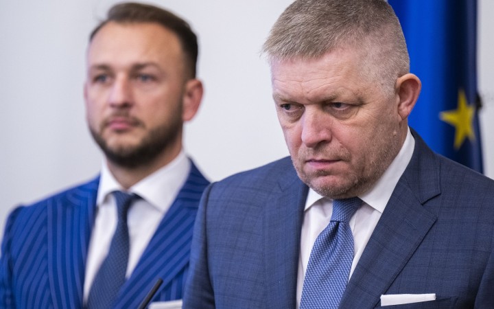 Čo ja mám s Migaľom? pýta sa Fico. Ak padne vláda, obráťte sa na Hlas a SNS
