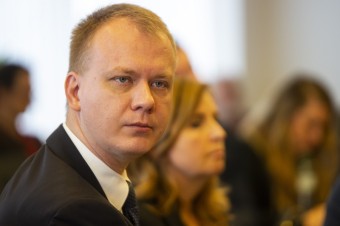 Podvodne získané akademické tituly chce Beblavý riešiť novelou zákona