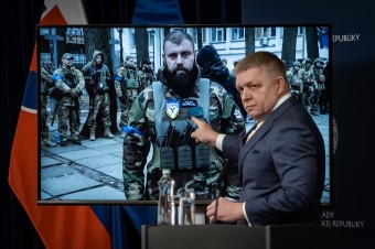 Máme tu človeka z ukrajinskej rozviedky, ktorý je napojený na organizátorov protestov, tvrdí