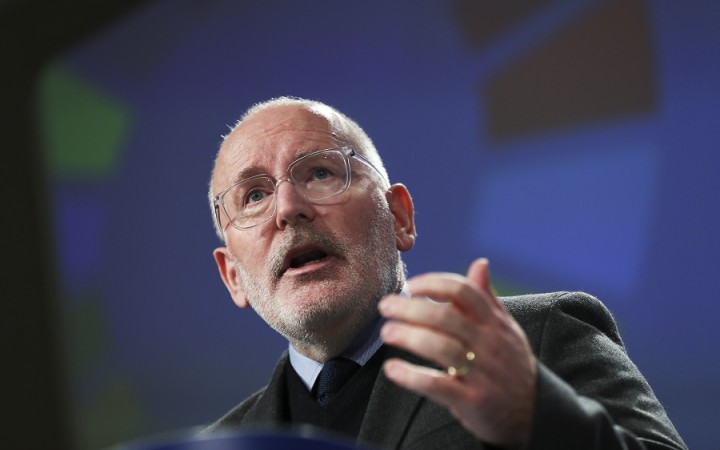 Novým šéfom EK by mal byť Timmermans, tvrdí Reuters