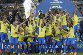 Brazília vo finále Copa America zdolala Peru 3:1 a získala deviaty titul