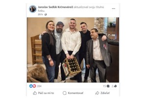 Bombic pripravuje nový projekt. Fanúšikov láka na osobné stretnutia a hajlovanie