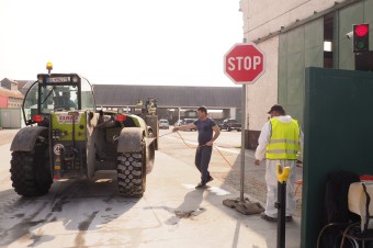 Slovensko zatvára malé hraničné priechody s Maďarskom, Rakúsko k nám pošle špeciálnu jednotku armády