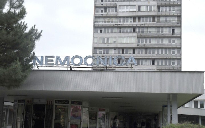 Lekárski odborári žiadajú odvolať šéfa ružinovskej nemocnice
