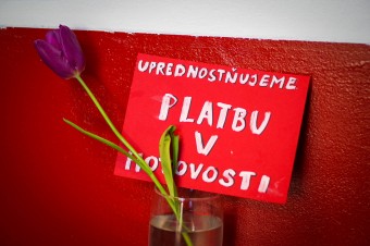 Ľudí vyplácame v hotovosti a miesto rozvoja podnikania rozmýšľame, ako ušetriť