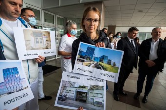 Najviac financií od štátnej poisťovne dostáva Agel. A súkromné nemocnice nie sú najefektívnejšie