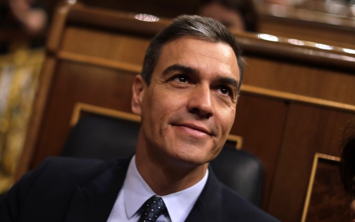 Španielsky parlament nevyslovil dôveru premiérovi Pedrovi Sánchezovi