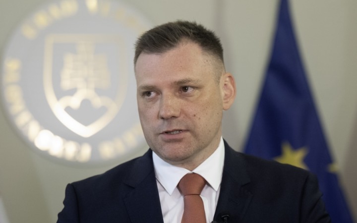 Európski odborníci vyzývajú Tomáša Tarabu, aby zastavil plošný odstrel medveďov