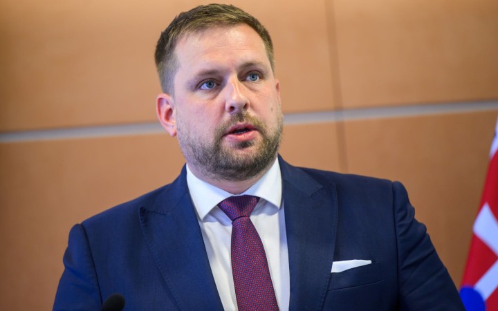 Hlas ani minister Šaško nepodporia návrh, aby Slovensko odmietlo pandemickú dohodu
