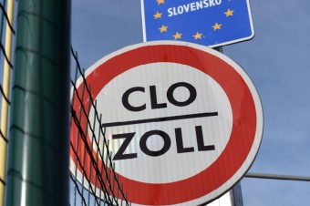 Európska komisia chce spoplatniť každý balík prichádzajúci z Číny