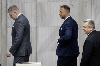 Lídri transakčnú daň stále nevyriešili. Fico predtým hovoril o nervozite v koalícii
