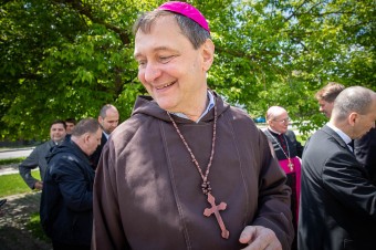 S čím prichádza nový biskup pre uniformovaných i tých vo väzniciach