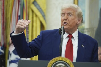 Donald Trump uvalením rozsiahlych ciel prekročil svoje právomoci