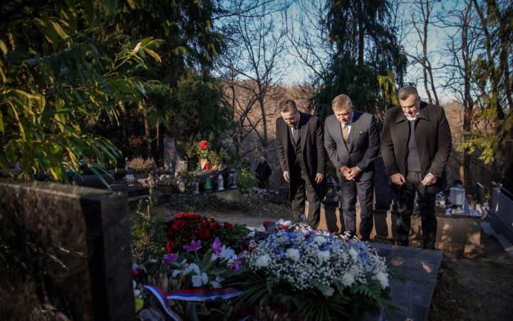 Ak koalícia zruší 17. november, po zmene vlády treba rovnako naložiť s 1. májom
