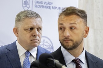Šutaj Eštok predstavil návrh. Podľa opozície je to snaha zabetónovať sa pri moci
