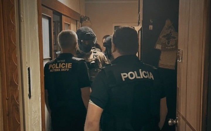 Zadržaný Ukrajinec bol zrejme financovaný z Ruska. Česká polícia kritizuje po zásahu slovenskú