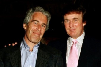 Ako sa v priebehu rokov vyvíjal vzťah Trumpa s Epsteinom