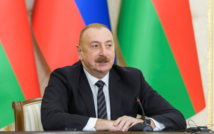 Nám sa na to zle pozerá, ale Ukrajinci a Azerbajdžanci sú si čoraz bližší