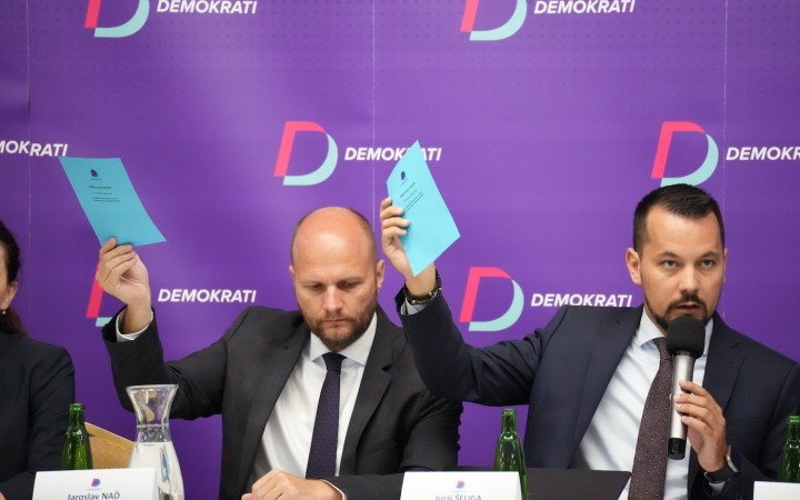 Chceme sa spravodlivo a zákonne vyrovnať s klanmi „našich ľudí“, nejde o politickú vendetu