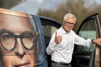 Líder, ktorý opozícii nerieši problém