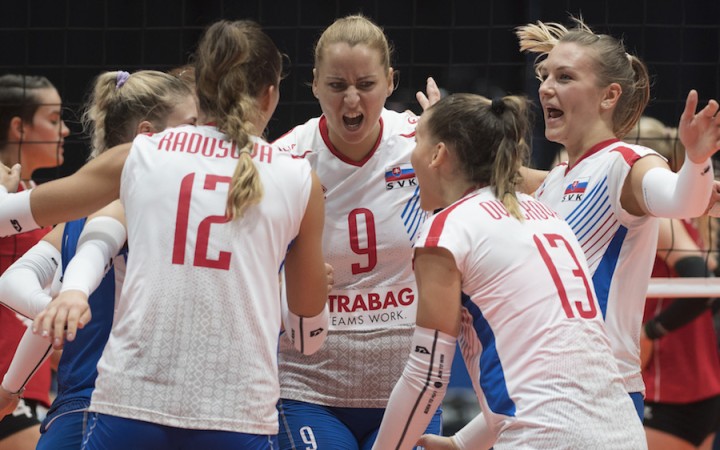 Volejbal: Slovenky zdolali aj Švajčiarky 3:0 a sú na čele skupiny 