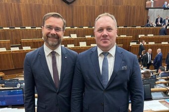 Vašečka odchádza, Krajčí súhlasil s návratom, vylúčený Krátky sa poslaneckého mandátu nevzdá