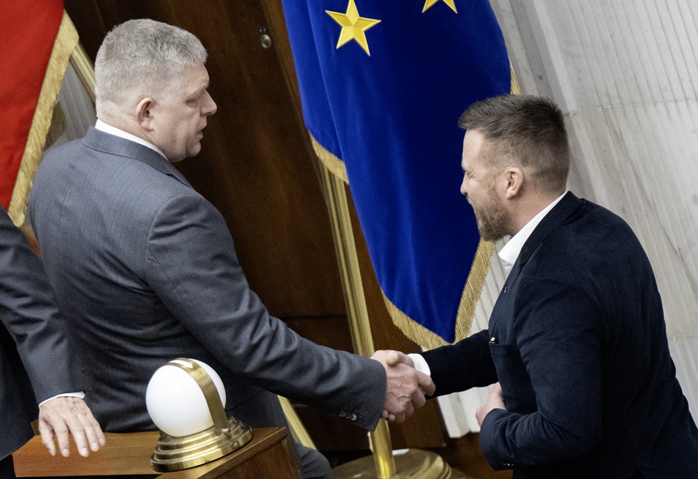 Za pravdu sa vždy vešalo, stojím za vami, podporil ho Fico. Nech polícia koná, odkázal Šaško