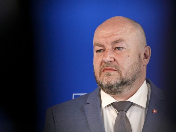 Na poslednú chvíľu zafungoval lobing samospráv. Straty popularity sa zľakli aj vládni starostovia a primátori