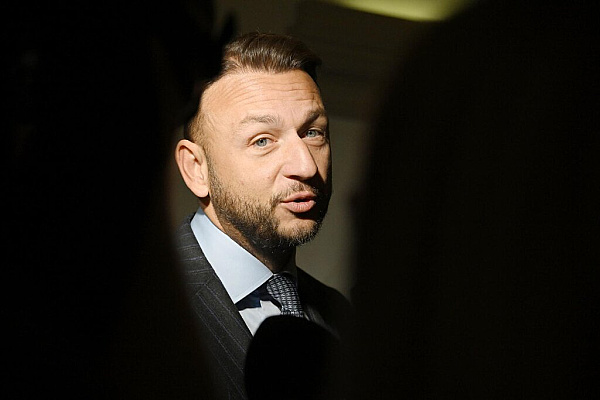 Bohorovný minister vnútra prehral ďalšiu bitku