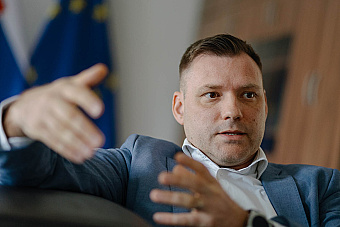 Nevyzerá dobre, keď je šéf tajnej služby synom podpredsedu parlamentu Tibora Gašpara