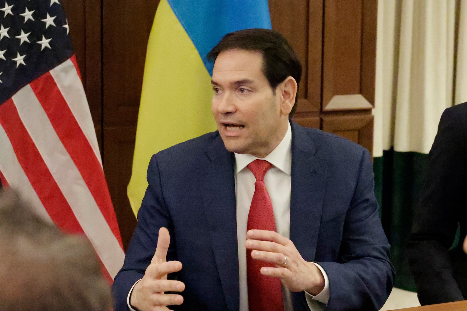 Rubio tvrd&iacute;, že stretnutie bolo produkt&iacute;vne, avizuje v&scaron;ak e&scaron;te veľa pr&aacute;ce