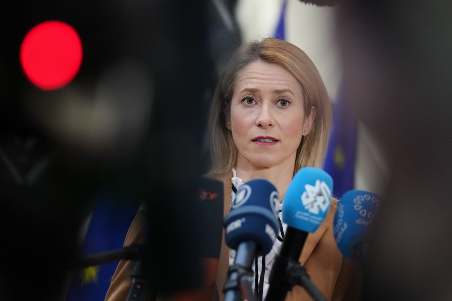 Je bolestivé sledovať, ako sa Kallasová vojnovými rečami zosmiešňuje. Európe chýba akákoľvek stratégia