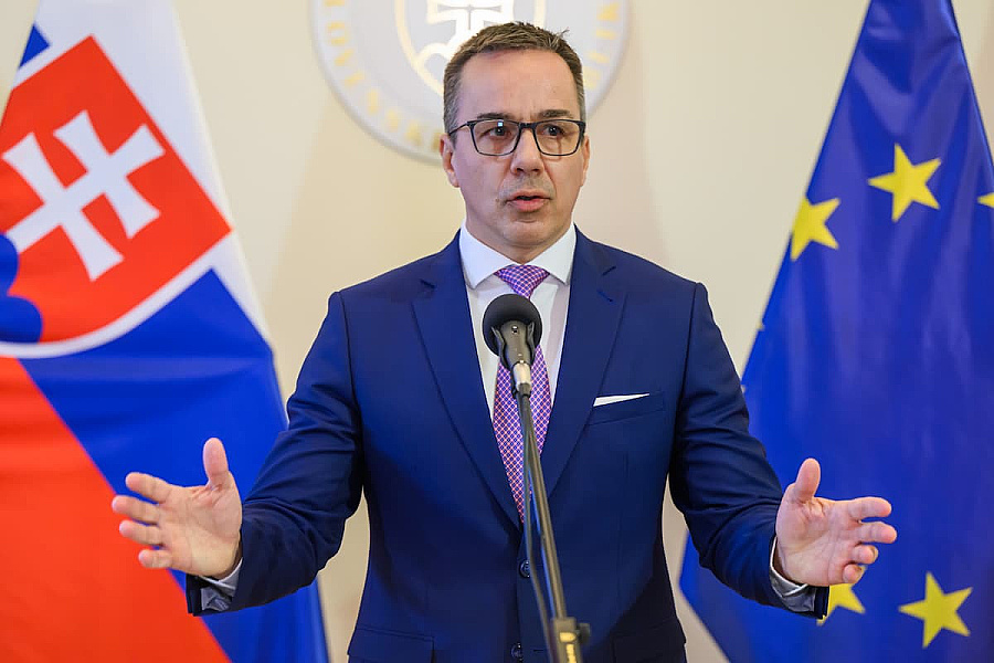 Parlament schválil zmeny vo výpočte penzií, pomôže to ženám, čo vychovali deti