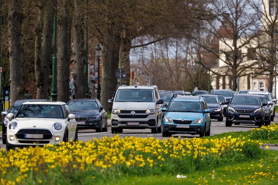 Zelen&eacute; zo&scaron;nurovanie automobilov&eacute;ho priemyslu dost&aacute;va trhliny. Bude to stačiť?
