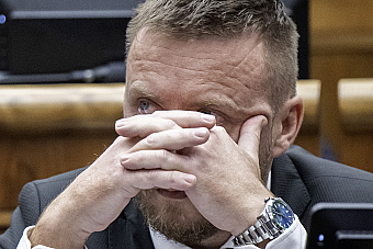 Voliči SNS veria viac vedcom SAV ako svojmu poslancovi. Oceňujú ho skôr sympatizanti Smeru a Republiky