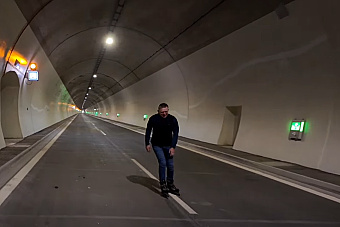 Prví motoristi začali tunel využívať podvečer