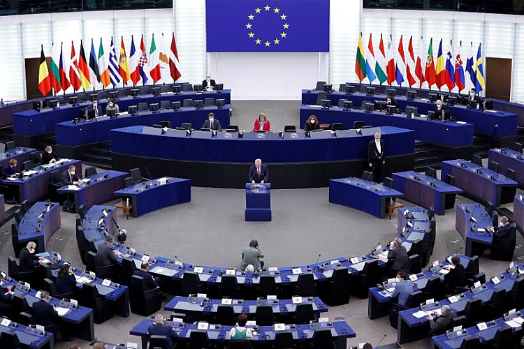 Prečo zomiera Európska únia