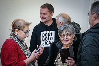 Ako sa odrazil od dna a čo s jeho voličmi robia bitky v parlamente či pampersky