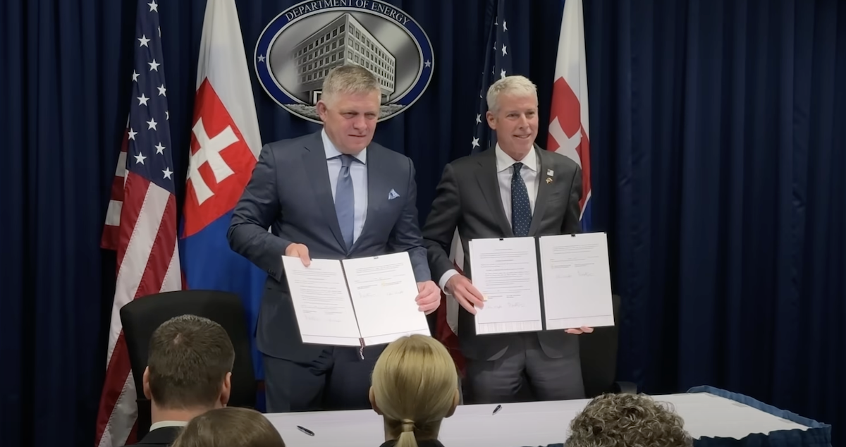 Budeme patriť medzi výnimočné krajiny, tvrdí Fico s odkazom na ruské aj americké technológie