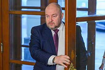 Huliak predtým v uniknutej nahrávke kritizoval Kováčika, že míňa peniaze na osobné účely