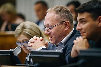 Hovoríme áno. Nezískajú všetky konzervatívne hlasy, preto ich Kresťanská únia stráži sprava
