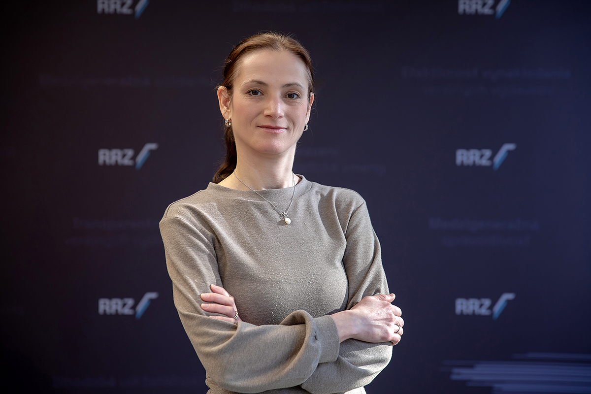 Nie je pravda, že n&aacute;s predbieha už aj Rumunsko. Okolit&eacute; krajiny sa n&aacute;m v&scaron;ak vzďaľuj&uacute;
