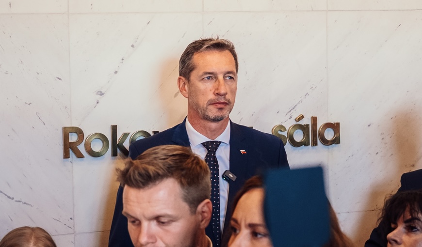 Majerský odmieta, že by velila Lexmann, a znova vylúčil spoluprácu so Smerom. Karas nepovedal, či chce byť šéfom