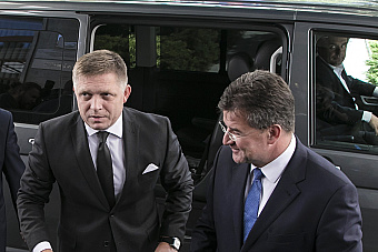 Premiér sa exministra zastal aj po ďalších správach s Epsteinom. Tvrdí, že sa prejavil ako veľký diplomat
